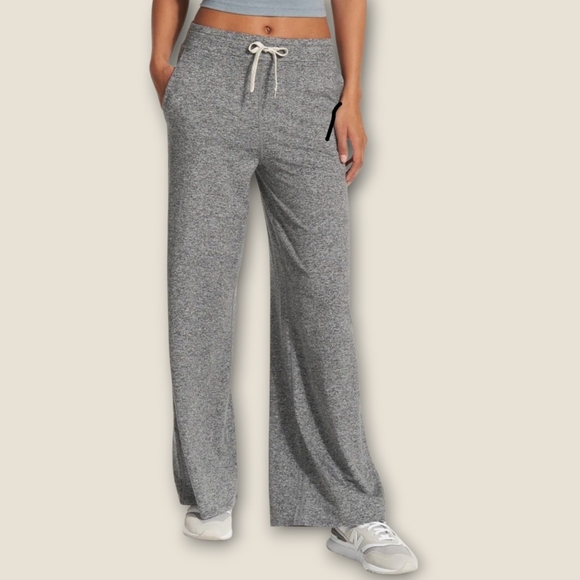 Vuori Pants - Vuori L Halo Essential Wide Leg Pants In Heather Gray L